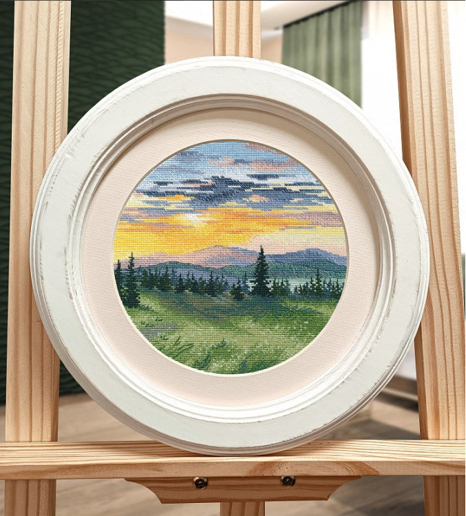 Kreuzstich -  | Sonnenuntergang in den Bergen  20x20 cm