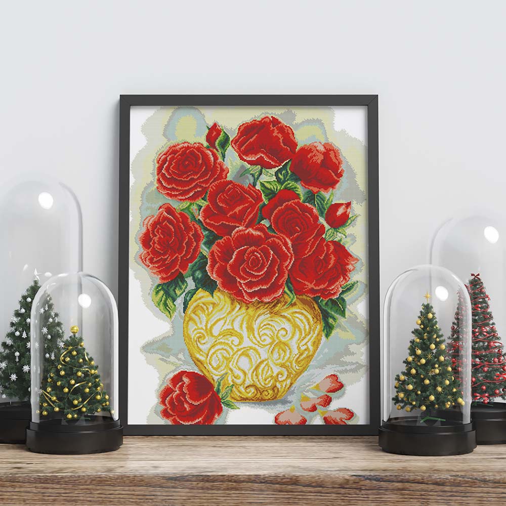 Kreuzstich - Rosen in goldener Vase | 50x70 cm - Diy - Fadenkunst