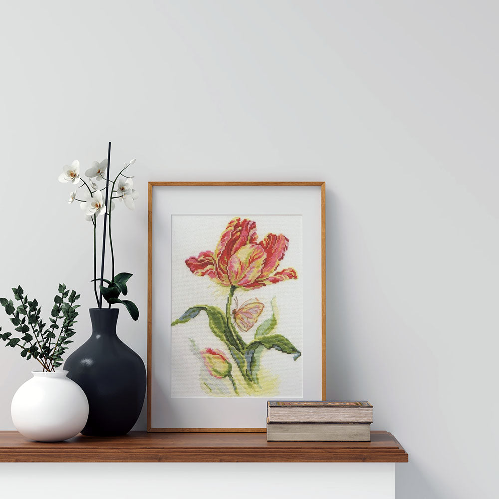 Kreuzstich - Tulpe und Schmetterling | 20x25 cm - Diy - Fadenkunst