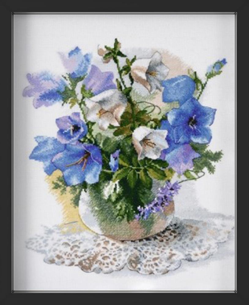 Kreuzstich - Himmelblaue Glockenblumen | 24x27 cm