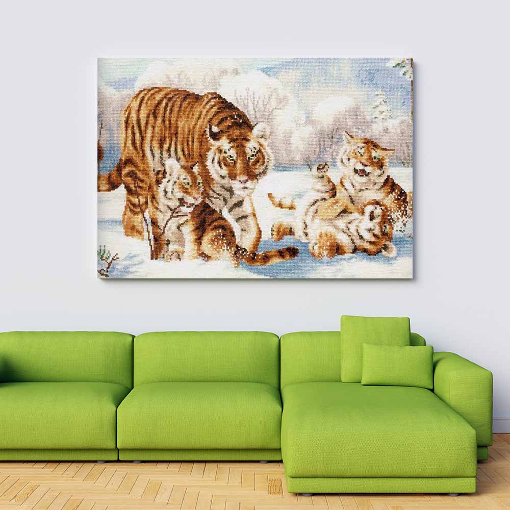 Kreuzstich - Engverzahnte Familie | 35x55 cm - Diy - Fadenkunst