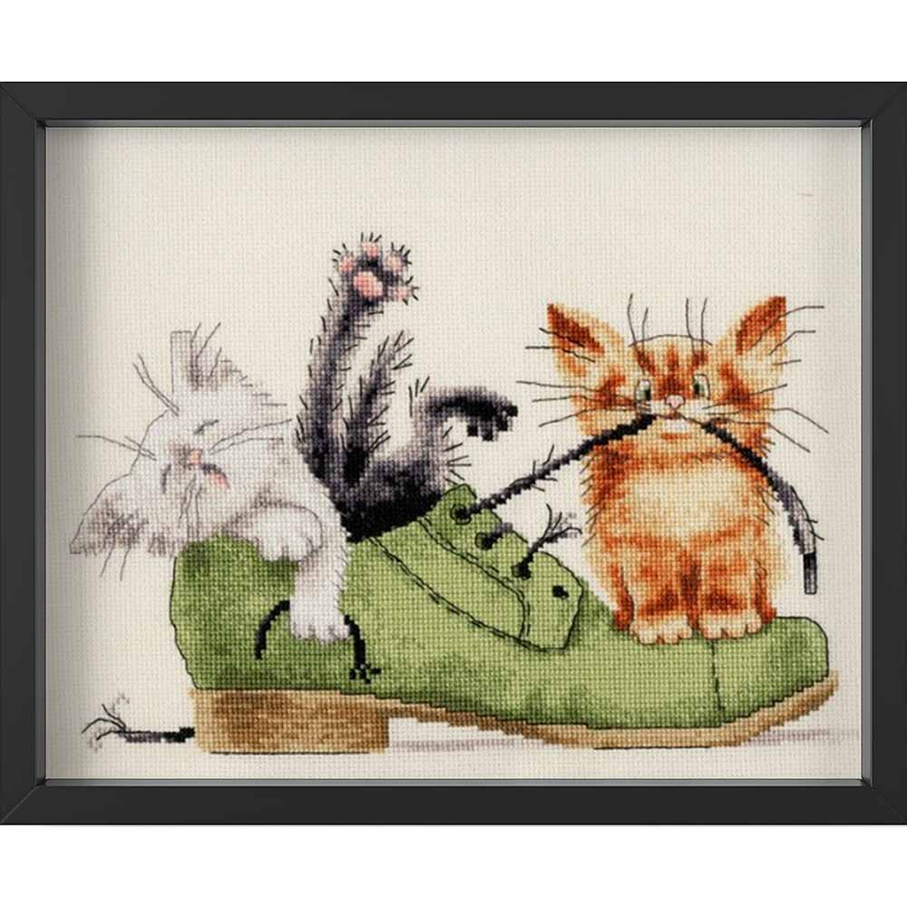 Kreuzstich - Kätzchen im Schuh | 25x20 cm - Diy - Fadenkunst